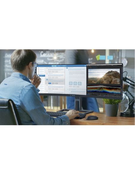 MONITOR PHILIPS 44,5" 32:9 CURVED 45B1U6900C/00 VA 5120x1440 4ms 450cd/m2 2x5W MM Reg.H 2HDMI DP RJ45 USB-C docking